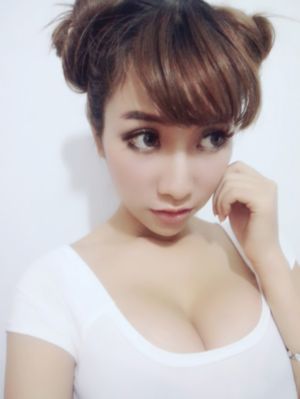 偷窥孔动漫在线观看